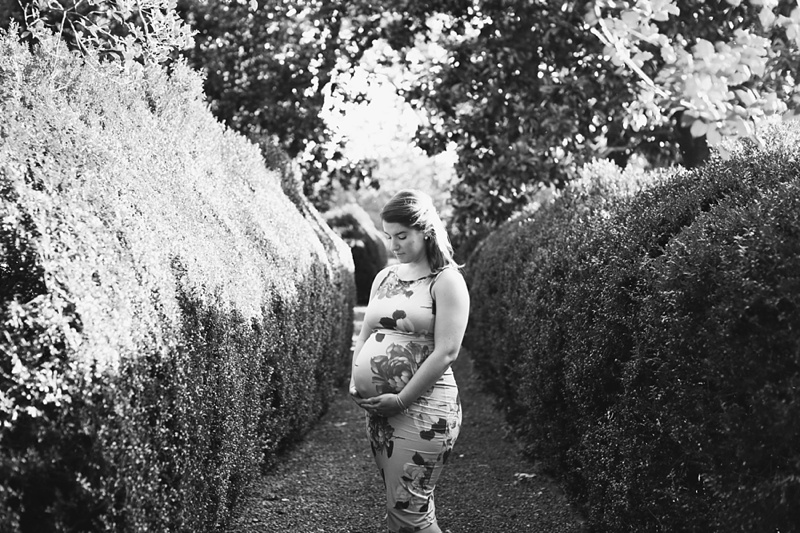 Leesburg_VA_Maternity_Photographer_Gyovai43bw
